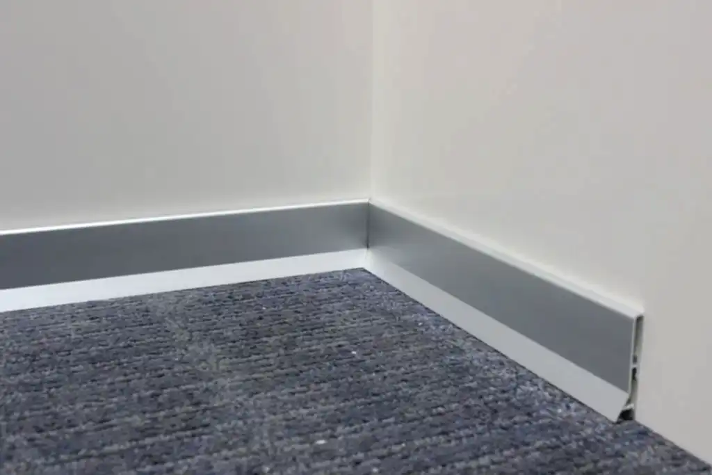 Alüminyum Süpürgelik